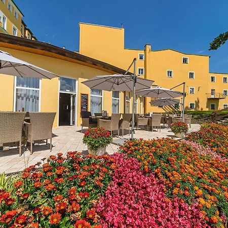 Spa Resort Pawlik-Aquaforum Františkovy Lázně Екстериор снимка