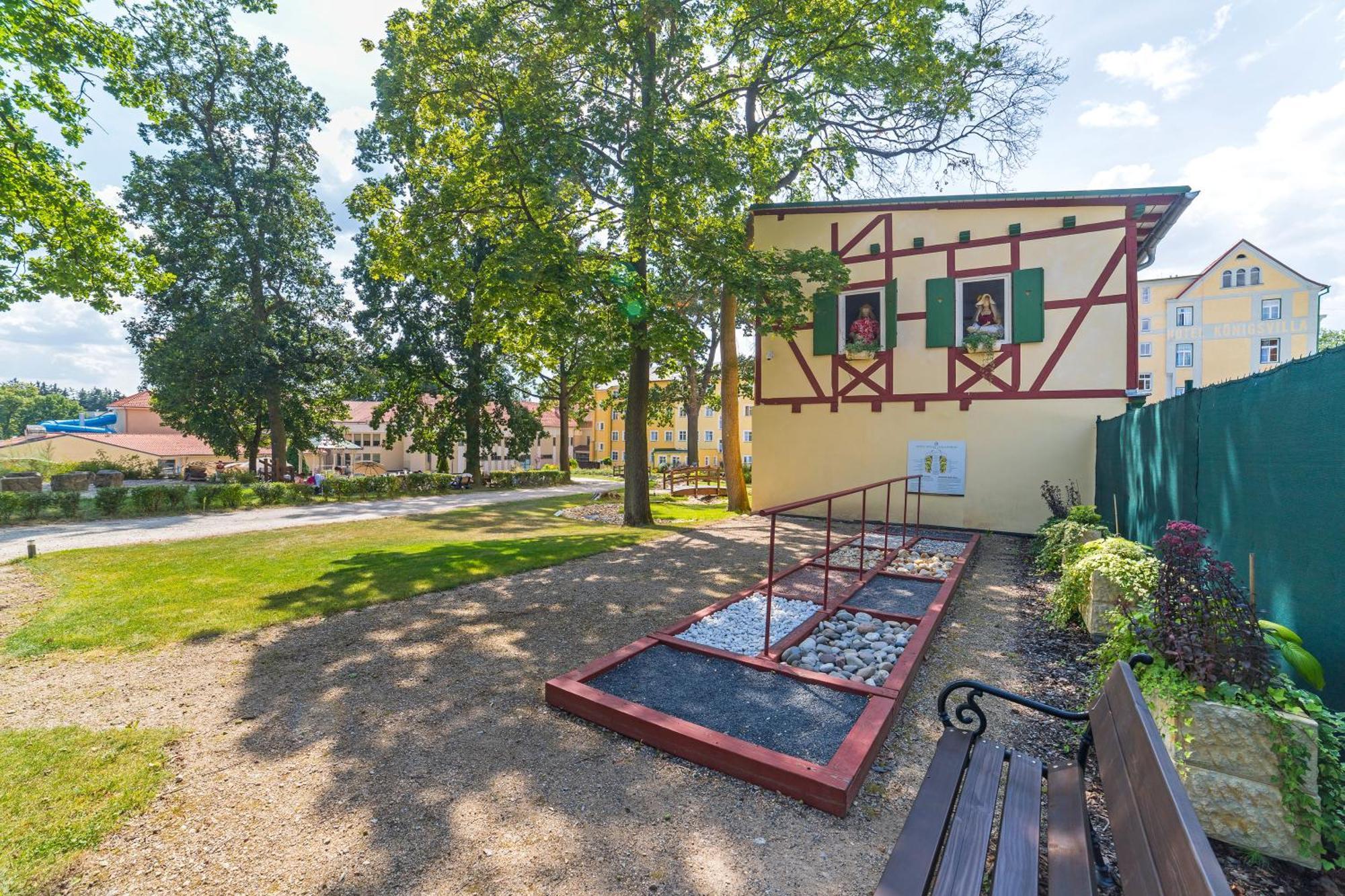 Spa Resort Pawlik-Aquaforum Františkovy Lázně Екстериор снимка