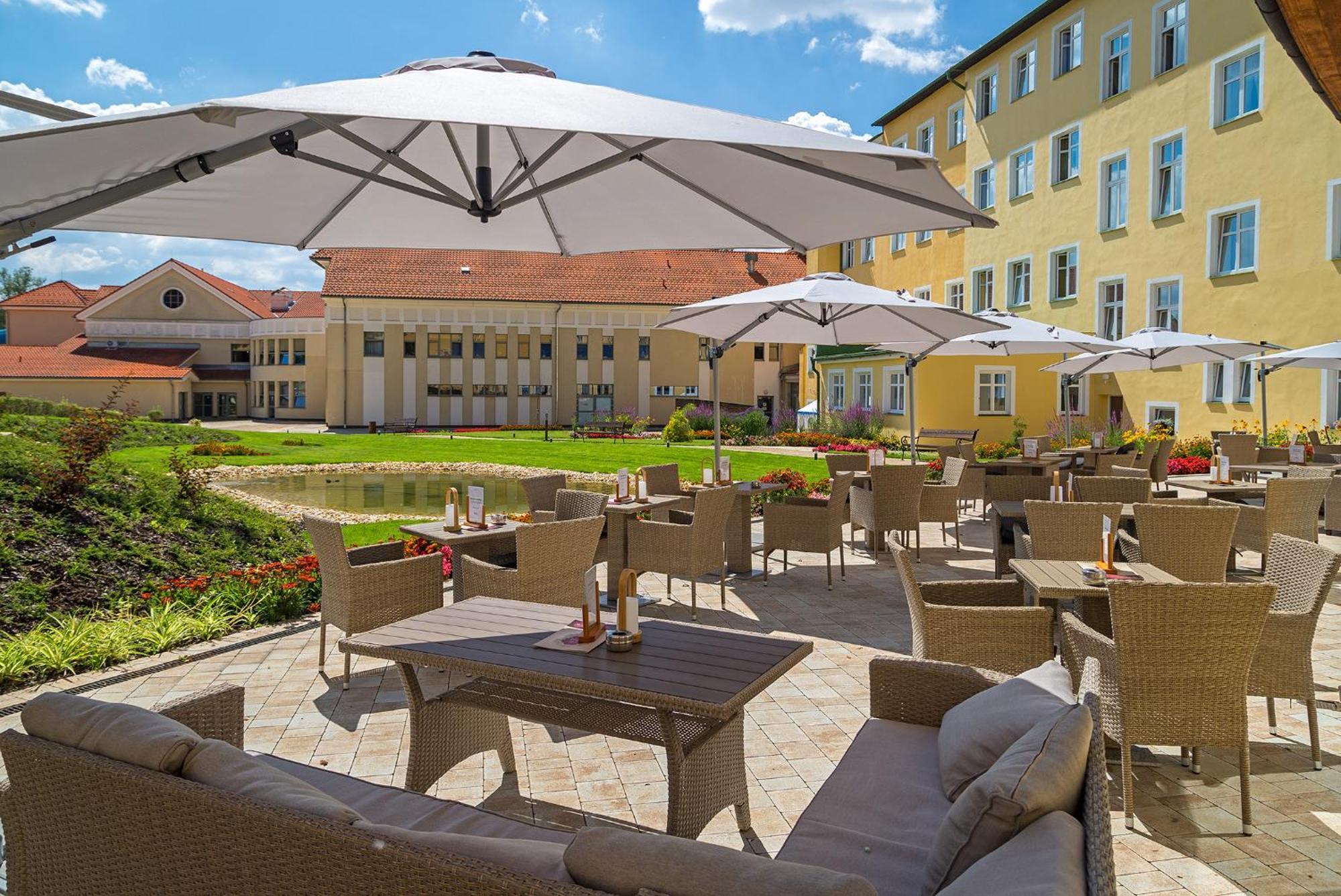 Spa Resort Pawlik-Aquaforum Františkovy Lázně Екстериор снимка