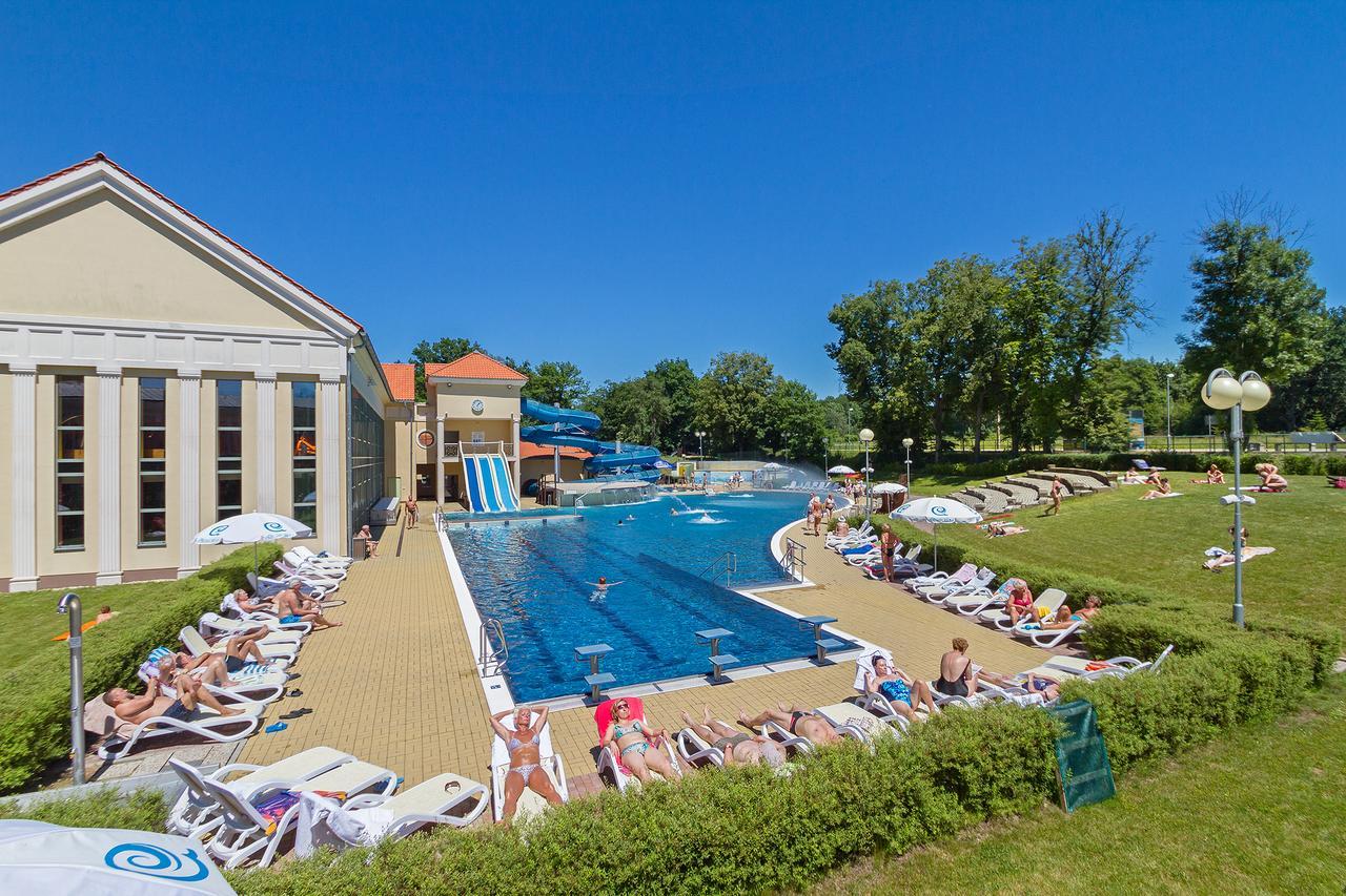 Spa Resort Pawlik-Aquaforum Františkovy Lázně Екстериор снимка